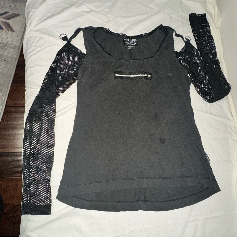 Tripp NYC Black Top with Mesh Sleeves & Front Zipper Design - Picture 1 of 16